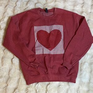 Gildan Maroon Crewneck Sweater with Heart Graphic